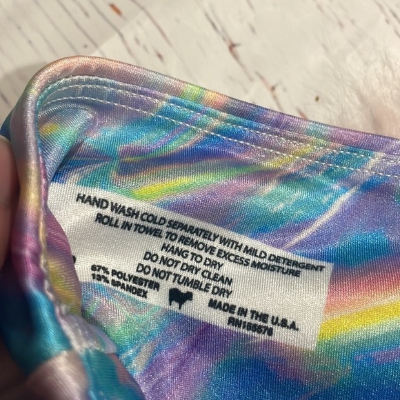 NWT GOLDSHEEP IRIDESCENT DREAM Crystal Graphic High Rise Leggings - Picture 8 of 11